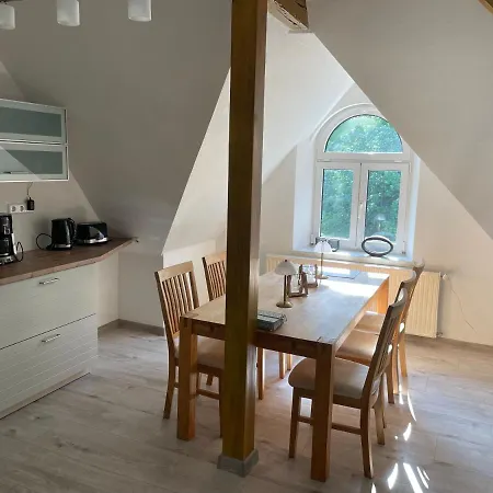 Fewo Am Fusse Der Landeskrone Mit Sauna 3og *